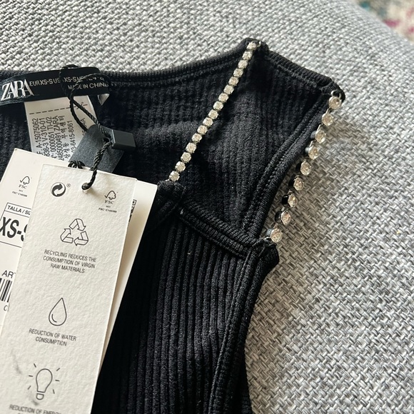 Zara Seamless Rhinestone Top - Picture 4 of 4